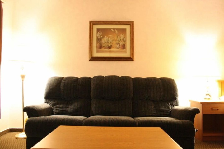 Heritage Inn