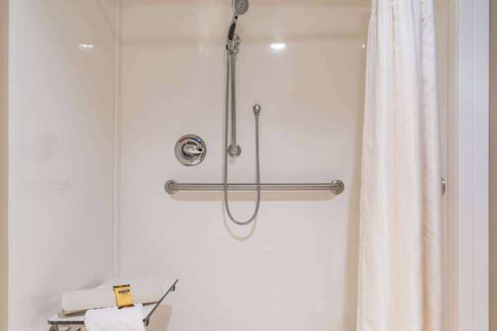 Room 20 of 59