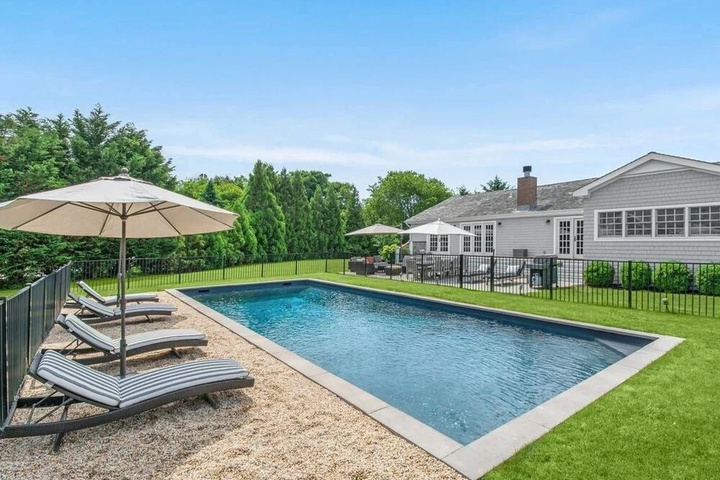 Modern Hamptons Villa