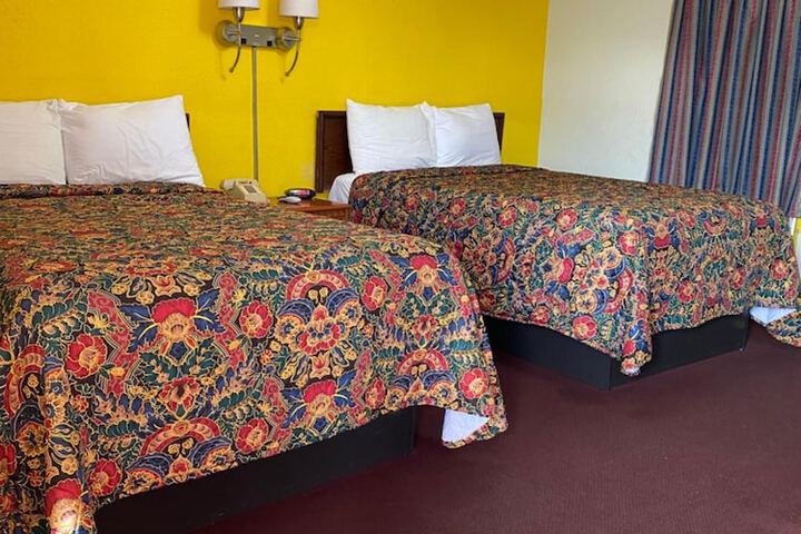 Madill Inn