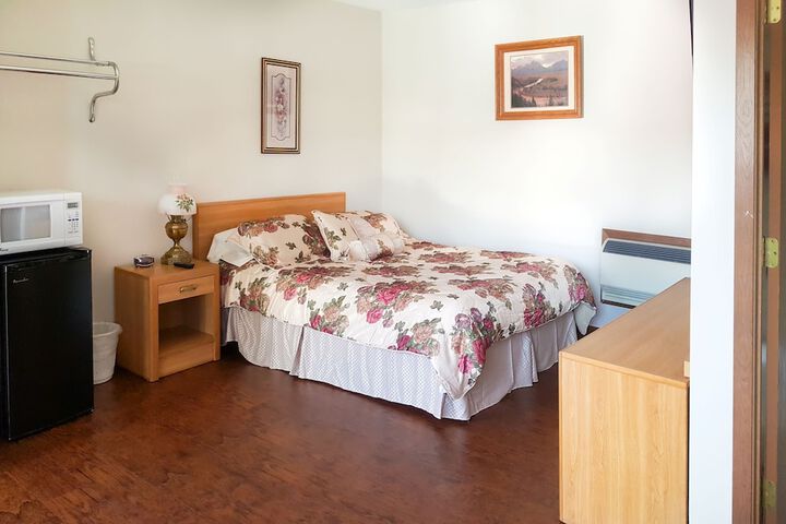 Room 8 of 22