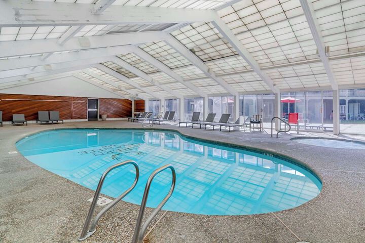 Pool 15 of 82