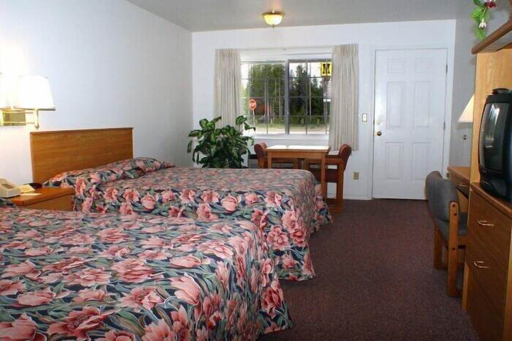 Room 27 of 29