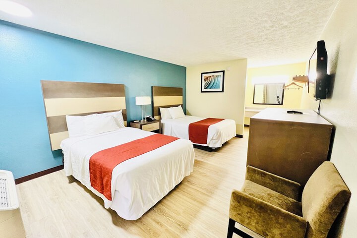 Hometown INN