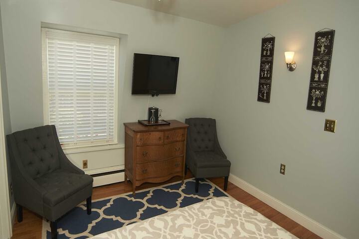 Room 168 of 183