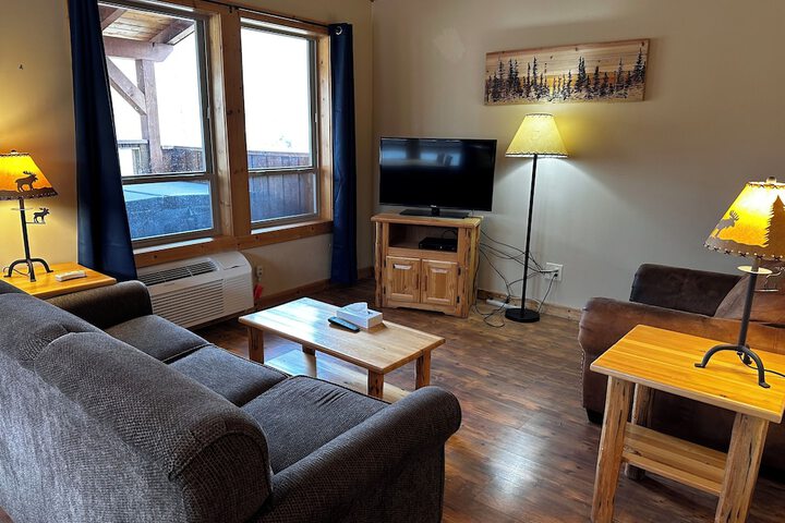 Methow River Lodge & Cabins