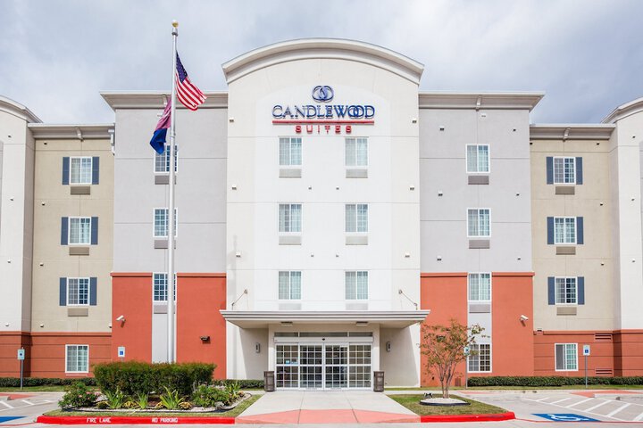 Hotel 13 of 83