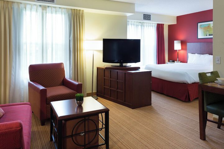 Room 17 of 26