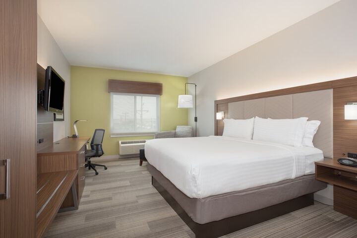 Room 20 of 39