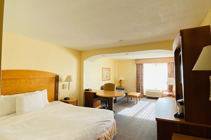 Room 15 of 39