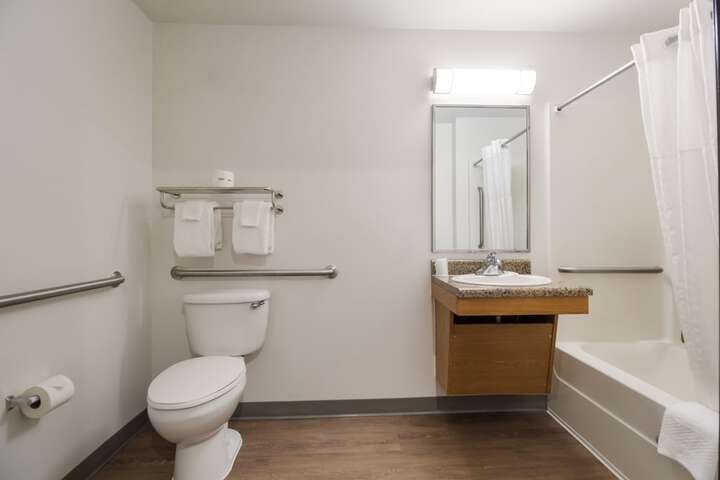 WoodSpring Suites College Station