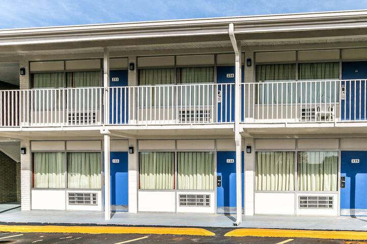 Motel 6 Somerset KY