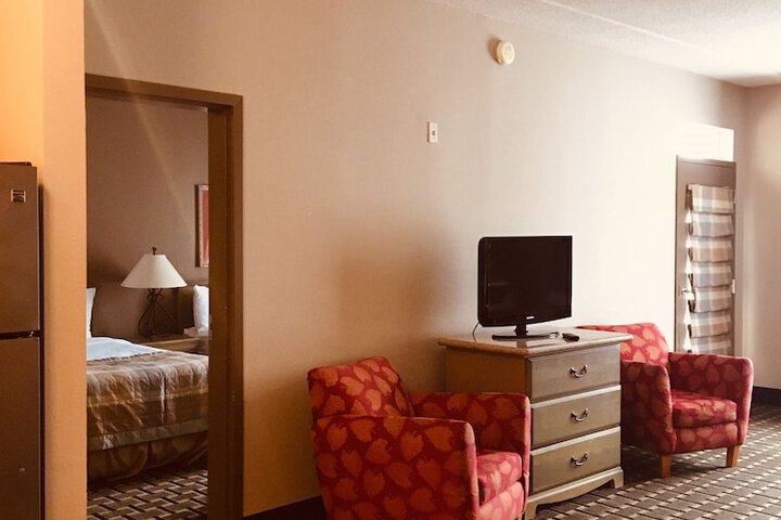 Room 14 of 48