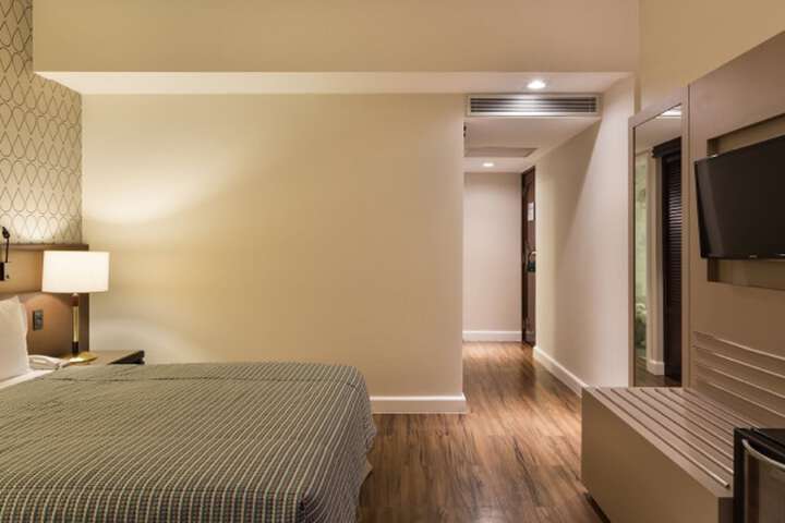 Room 22 of 123