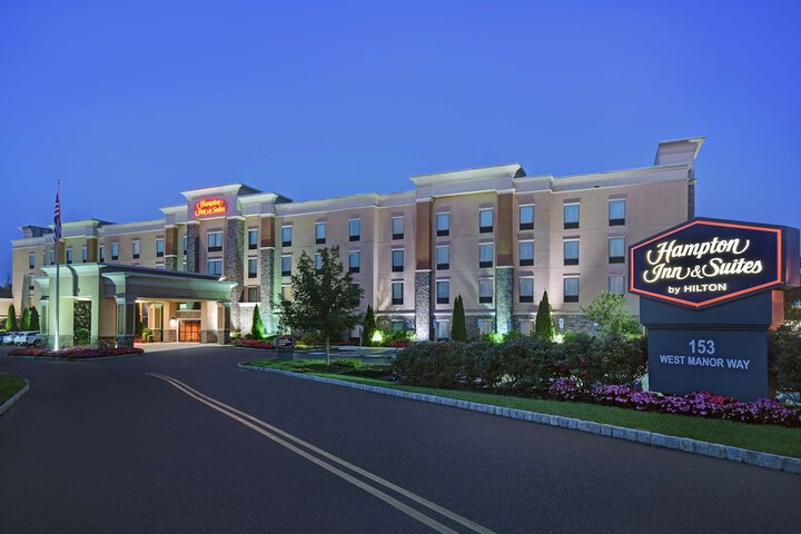 Hotel 2 of 51