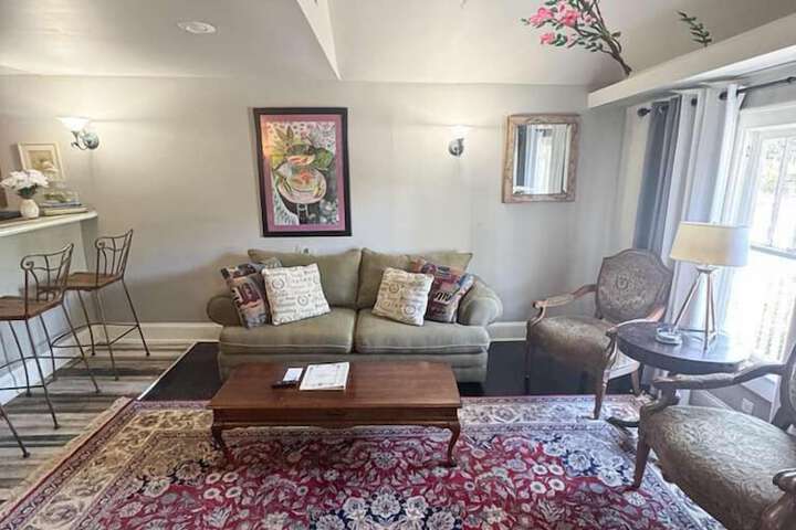 Park Place Inn and Cottages