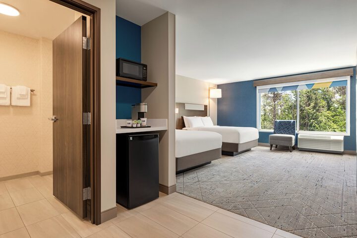 Holiday Inn Express and Suites Rhinelander by IHG