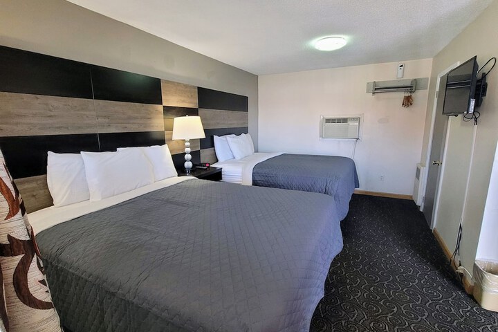 Room 36 of 49
