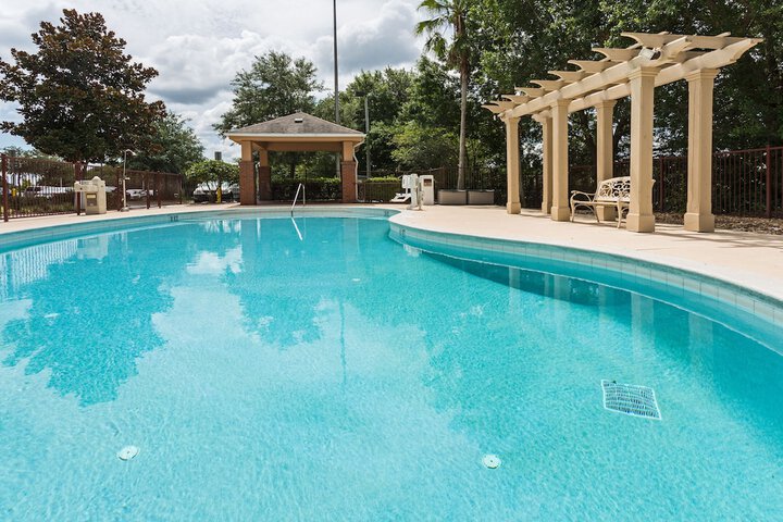 Pool 8 of 45