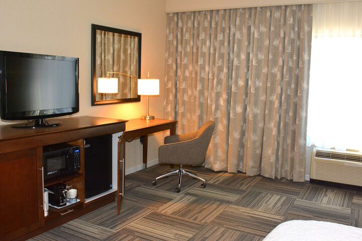Hampton Inn Grand Junction Downtown / Historic Main Street
