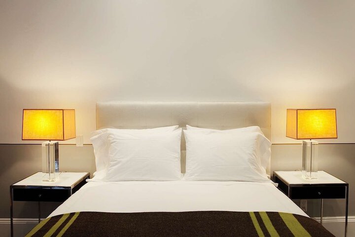 Room 16 of 39