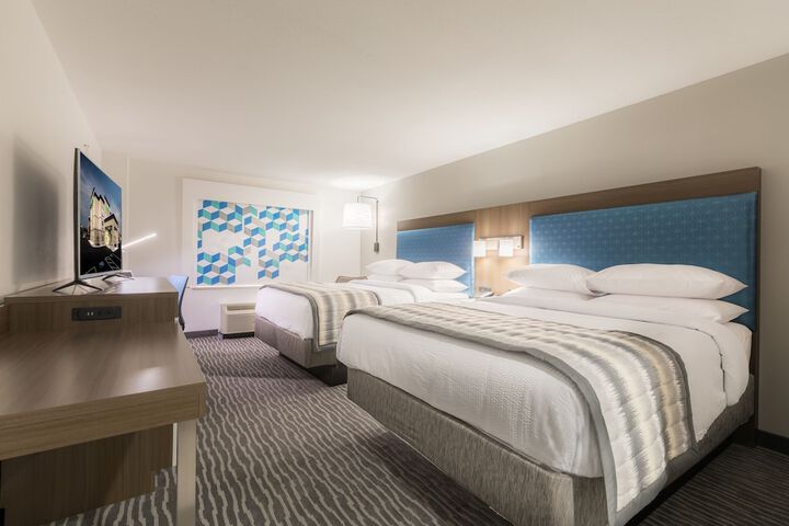 Room 8 of 37