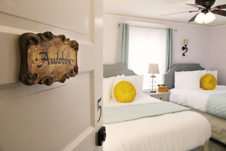 Room 18 of 37