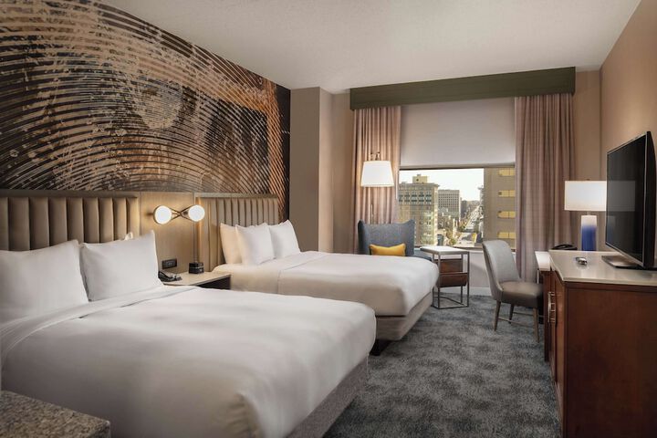 Hilton Lexington / Downtown