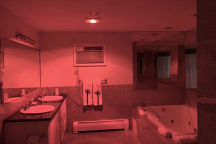 Town Line Motel