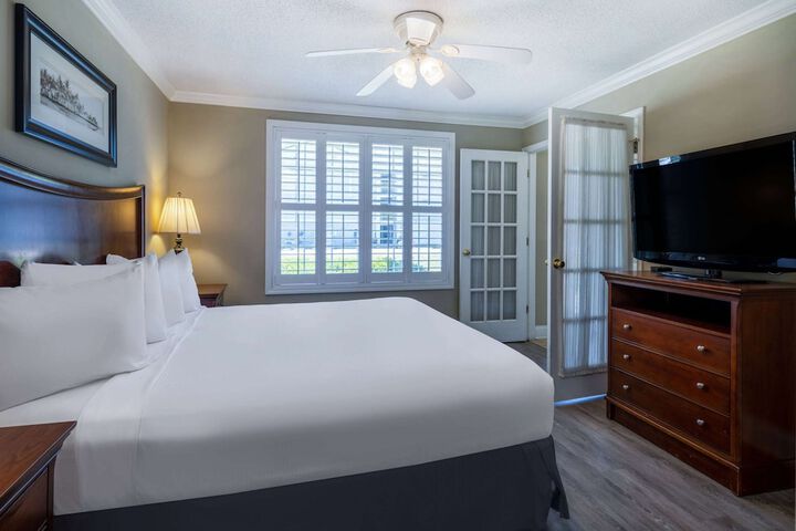 Room 40 of 80