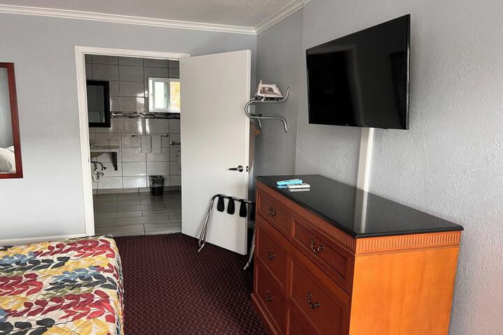Room 26 of 56