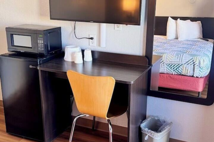 Motel 6 Grants NM