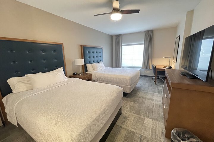 Room 18 of 48