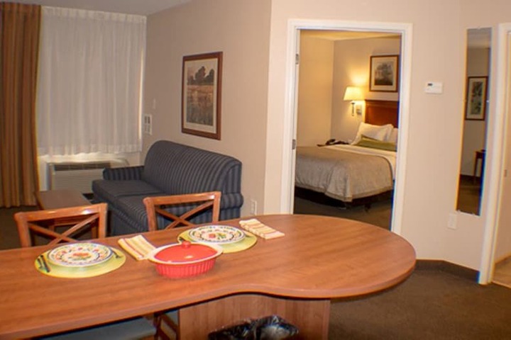 Room 43 of 50