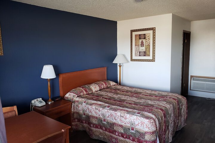 Room 15 of 43