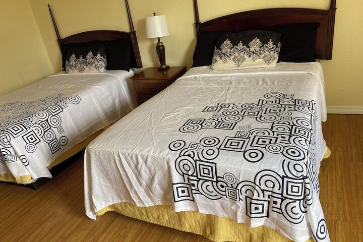 Room 18 of 24