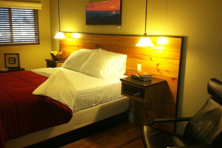 The Monte Vista Hotel