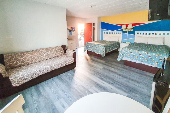 Room 35 of 56