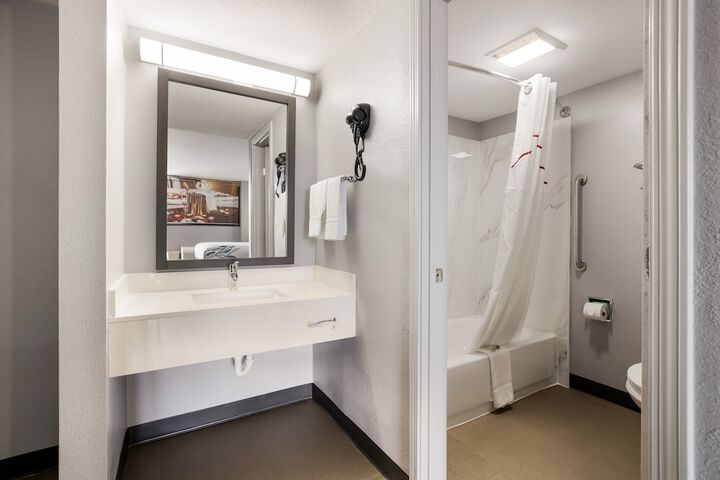 Room 29 of 36