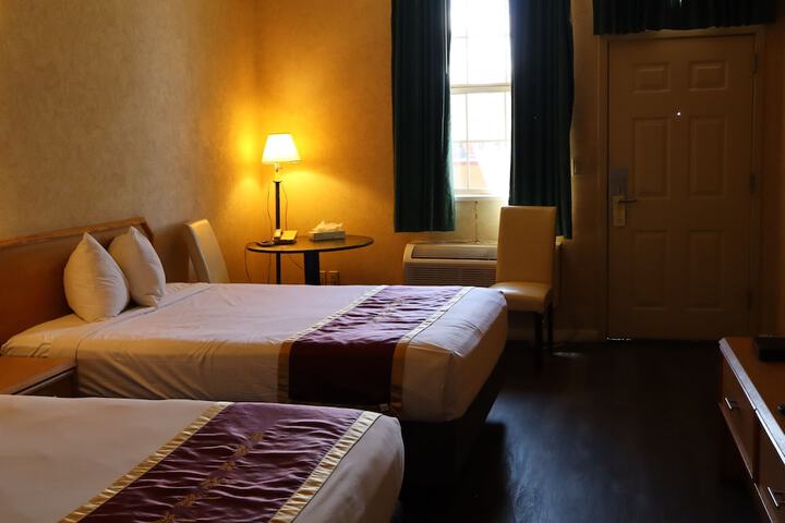 Room 16 of 45