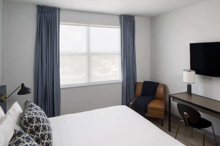 Room 56 of 73