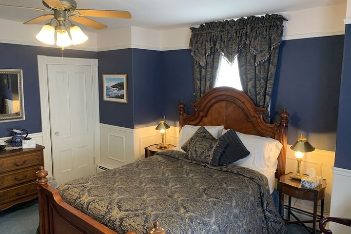 Come From Away B & B Inn