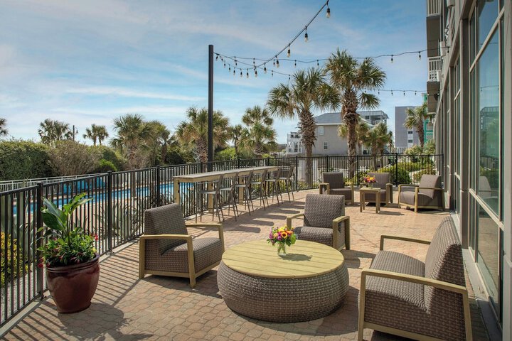 Courtyard Carolina Beach Oceanfront