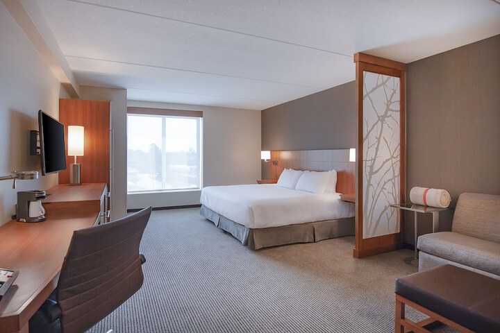 Room 26 of 59