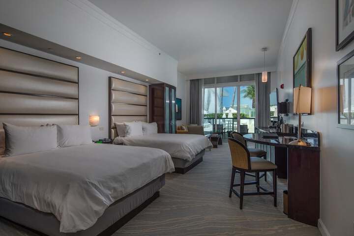 Room 51 of 77