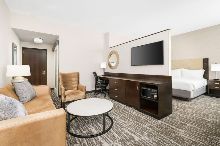 Room 16 of 49