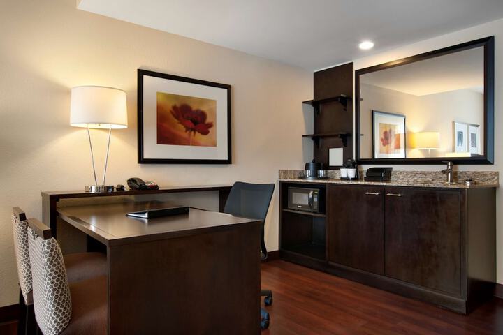 Room 20 of 43