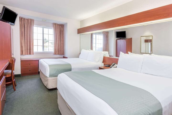 Room 7 of 20