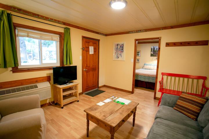 Room 106 of 236