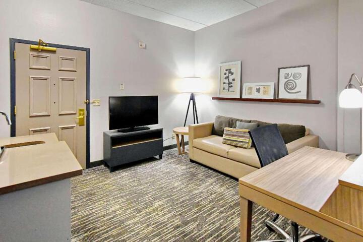 Country Inn & Suites by Radisson Mount Morris NY